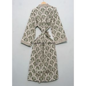 Kimono élégant en coton pour femme, 100% coton, imprimé au bloc, léger, vêtement de détente, robe de plage bohème - Product Image 6