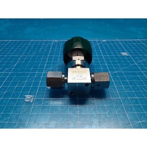 Válvula de fuelle manual TKSCT 316L 10K 1/4 S371410079047 usada tal como está, piezas de equipos semiconductores Legacy - Product Image 2