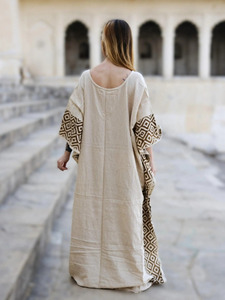 Robe Kaftan en Coton Imprimée à la Main, Longue Maxi Bohème, Tenue de Plage Estivale, Vêtement de Détente, Robe de Vacances Ethnique à Col en V et Coupe Ample - Product Image 2