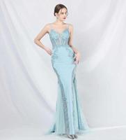 Robe de sirène moderne rose éclatant |   Robe de soirée en crêpe naturel avec appliques en dentelle de luxe |   Robe de bal élégante longue jusqu'au sol