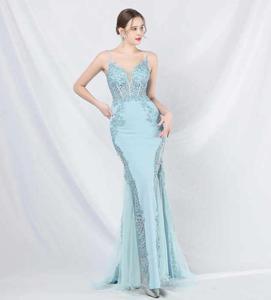 Vestido de Sirena Moderno Color Rosa Radiante |   Vestido de Noche de Tul Transparente con Apliques de Encaje de Lujo |   Elegante vestido de fiesta formal hasta el suelo - Product Image 3