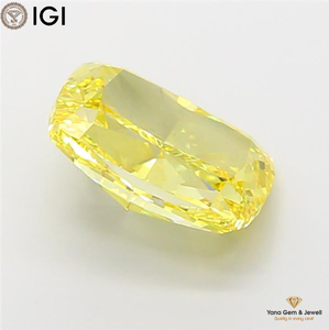 เพชรสีเหลืองสดใส ระดับความสะอาด VS1 พร้อมใบรับรอง IGI รูปทรงคุชชั่น น้ำหนัก 7.01 กะรัต เพาะเลี้ยงในห้องปฏิบัติการด้วยวิธี CVD สำหรับคอลเลกชันเจ้าสาวสุดหรู - Product Image 4
