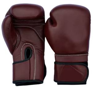 Guantes de Boxeo de Entrenamiento Personalizados con Logotipo, de Cuero PU Impermeable, Transpirables, de Secado Rápido, con Forro de Micro Malla Aero Vent, Resistentes a Impactos - Product Image 3