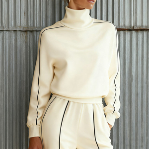 เสื้อสเวตเชิ้ตผู้หญิงคอเต่าแบบซิป คอตตอนเฟรนช์เทอร์รี่ 380 กรัม สีขาวล้วน สวมใส่สบาย เหมาะสำหรับฤดูใบไม้ร่วง สไตล์ลำลอง - Product Image 4