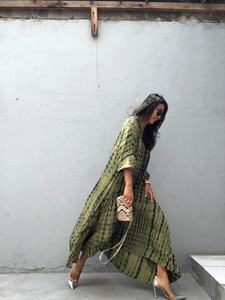 Nouveau prix d'usine trois quarts manches Maxi robes pour les femmes multi couleur cravate teinture mode élégant Resort porter robe - Product Image 3