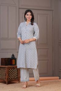 Ensemble coordonné 100% coton pour femmes, vêtements de détente ethniques indiens durables, imprimé floral, ensemble kurta et pantalon, meilleur prix - Product Image 4