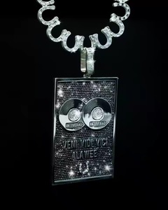 Pendentif personnalisé en moissanite VVS sertie de diamants, style hip-hop pour homme, avec initiale ou numéro - Product Image 6