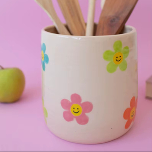 Lindo Portautensilios de Cerámica con Diseño Floral, Acabado Pintado a Mano, Construcción Duradera, Resistente a Desportilladuras, Apto para Calor, Organizador de Almacenamiento para la Encimera de la Cocina - Product Image 5