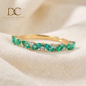 Anillo de Oro Amarillo Sólido de 14 Quilates con Diamante Cultivado en Laboratorio y Esmeralda Colombiana Cultivada en Laboratorio, Joyería de Lujo para Mujer, Diseño Elegante - Product Image 5