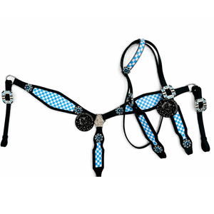 Ensemble de têtière et de collier de poitrail en cuir noir style western avec incrustation à carreaux bleus et conchos en strass, équipement équestre confortable - Product Image 1