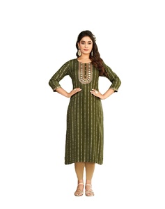 Estampado de láminas de rayón elegante con bordado Kurti - Product Image 1