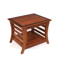 Solutions élégantes de style design moderne pour la maison avec une table en bois artisanale, élément central du style de vie de votre communauté