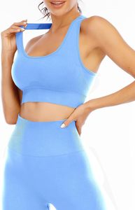 Ensemble de yoga pour femmes de haute qualité et confortable, couleur unie, respirant, logo personnalisé, marque privée pour la pratique du yoga et de la remise en forme en salle de sport - Product Image 2