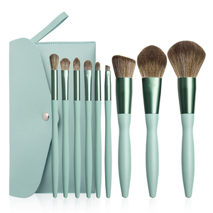 Ensemble de 9 pinceaux de maquillage vert clair, poils synthétiques doux pour le fond de teint et les fards à paupières, avec étui de voyage - Product Image 1