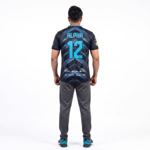Camiseta de Fútbol Personalizada por Sublimación para Hombre, Secado Rápido, 100% Poliéster, Cuello en V, Uniforme Deportivo para Equipo, Fabricante OEM de Sialkot - Product Image 2