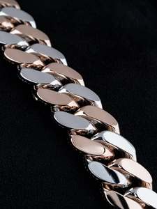 Pulsera de Diamantes de Laboratorio Chapada en Oro Rosa Estilo Hip Hop con Dije de Bebé, Corte Brillante Redondo, Joyería Unisex para Uso Diario - Product Image 3