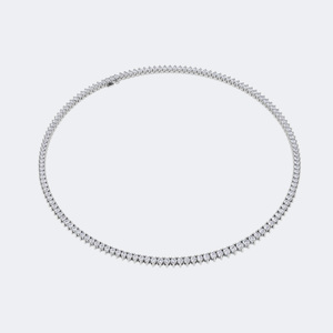 Collier tennis en or 9 carats avec diamants de laboratoire ronds sertis à griffes, 10,30 carats au total, couleur E, style luxueux, certifié IGI - Product Image 2