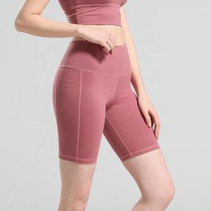 Pantalones Cortos de Ciclismo para Mujer, Ligeros, con Logotipo Personalizado, Ajustados, de Alta Calidad, con Cierre de Cordón y Cintura Bordada - Product Image 2