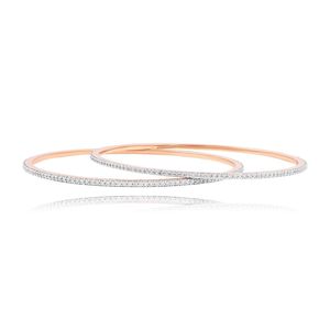 Brazalete Delgado de Oro Rosa de 14K con Diamantes Redondos, Estilo Eternity Completo - Product Image 3