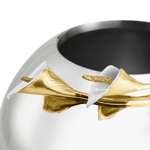 Jarrón de lujo Saleem International 2026 con diseño de granada, color plateado, de metal, con hoja de ginkgo marrón dorado - Product Image 3
