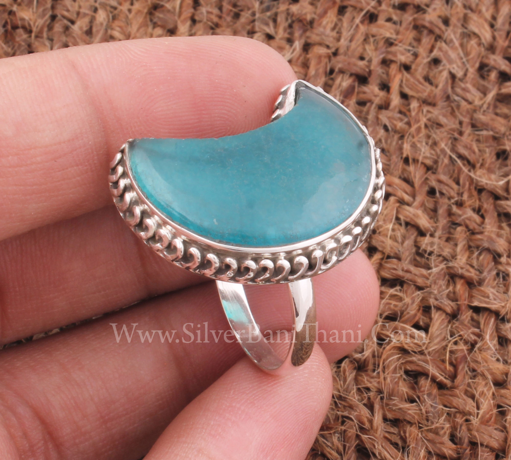 เหมือนในรูป