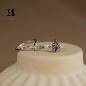 Anillo de Compromiso y Boda Personalizado con Diamante Morado Corte Pera Cultivado en Laboratorio, Oro Blanco de 14K con Acento Marquesa para Mujer - Product Image 2
