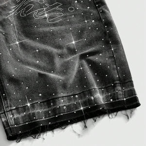 Pantalones cortos de mezclilla casuales Up Felt personalizados para hombre con letras gráficas y pedrería en el bolsillo, 100% tela vaquera, para venta al por mayor - Product Image 5