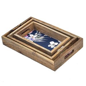 Hermosas Bandejas Decorativas con Estampado Floral en Azul Marino Oscuro y Blanco, Bandejas de Madera de Lujo para Servir, Venta al Por Mayor para Pedidos al Mayoreo - Product Image 3