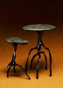 Mesa auxiliar de latón fundido, pequeña, de lujo, moderna, con diseño escultural, acabado en bronce oscuro premium, mesa de alta gama. - Product Image 3
