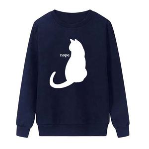 Sudadera Casual Premium para Mujer, Color Negro y Blanco, con Estampado de Cara de Panda, Tallas XS-L, 100% Algodón Felpa Súper Suave, Cuello Redondo, Corte Regular - Product Image 2