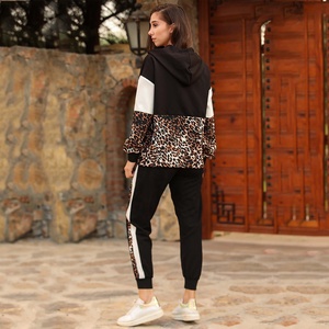 Colección de Invierno: Conjuntos de Moda Femenina de Alta Calidad, Chándal Corto Personalizado al por Mayor, Estampado Sólido, Estilo Urbano Lavado - Product Image 2
