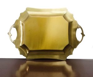 Plateau de service en laiton finition antique mate avec motif en relief, élégant plateau vintage pour servir, décoration d'intérieur - Product Image 2