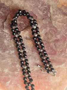 Pulsera de Diamantes Moissanite en Blanco y Negro, Hermosa Pulsera para Mujer - Product Image 2