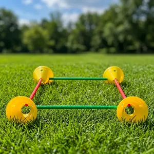 Conjunto de Entrenamiento de Agilidad Deportiva para Niños con Cuatro Conos Amarillos, Postes de Obstáculos Rojos y Verdes, Material Flexible de PVC para Práctica al Aire Libre - Product Image 1