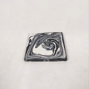 Juego de 4 Posavasos de Madera con Diseño de Piedra Clásico de Alta Calidad para Decoración de Mesa de Comedor en Restaurantes, Hogares, Bodas y Fiestas - Product Image 1