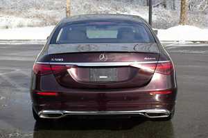Ventes d'usine - S580 4Matic Turbo V8 AWD d'occasion 2021 - Product Image 2