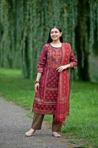 <b>Women</b> Ethnic Knee-Length Quick-Dry Sun Protection Recycled Materials <b>Kurta</b> Set Dupatta Trousers Red Printed Traditional Salwar - Product Image 2