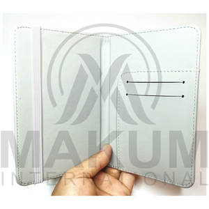 MAKUM INTERNATIONAL - Porta Pasaportes de Cuero Personalizado, Plegable, Ligero y Ecológico para Exteriores - Product Image 5
