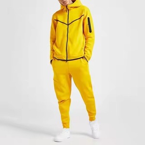 Ensemble de survêtement en molleton technique de haute qualité pour hommes, personnalisable avec logo, imprimé en usine, collection 2026 - Product Image 1
