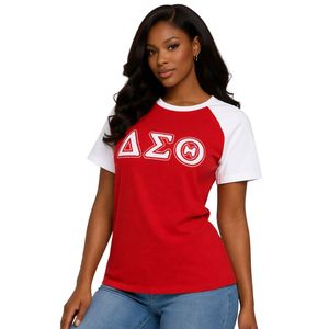 Camisa Raglán Roja de Chenilla Premium Delta Sigma Theta para Mujer, Ajuste Cómodo, Ropa de Alta Calidad para Hermandades Griegas, Uso Casual - Product Image 1