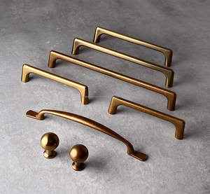 Poignée de tirage en métal élégante et robuste pour quincaillerie de porte de tiroir de placard durable - Product Image 6