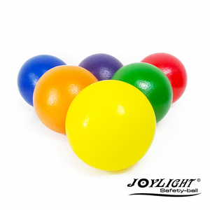Balles de dodgeball en mousse recouvertes de peau de PU souple et durable de 7 pouces - Jouet sportif unisexe pour les enfants de 2 ans et plus - Product Image 6