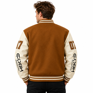 Veste varsity marron pour homme avec numéro 07, boutons pression et manches contrastées - Product Image 2