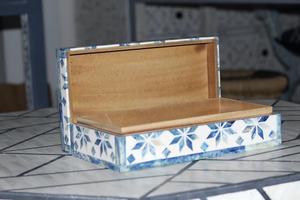 Caja de Joyería Decorativa Hecha a Mano con Diseño Marroquí de Flor de Amor con Incrustaciones de Hueso Ecológica, Decoración para Mesa del Hogar, Año Nuevo - Product Image 4