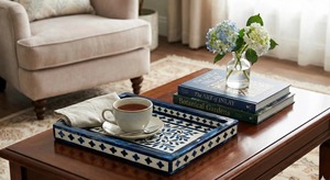 Plateau de service rectangulaire bleu en os incrusté, fait main, durable, avec motif traditionnel, pour un rangement moderne et vintage, idéal pour la maison - Product Image 5