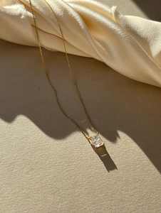 Collar con colgante de diamante de laboratorio de corte radiante de lujo, cadena solitaria de oro macizo, joyería al por mayor - Product Image 3