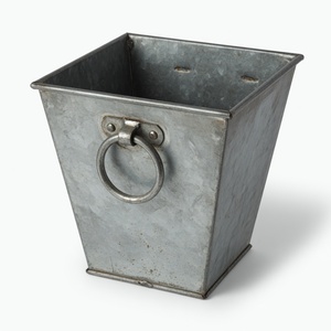 Maceta Cónica de Hierro Galvanizado con Asa en Forma de Anillo, Maceta de Metal Biodegradable para Jardín o Patio, Diseño Colgante Escalonado - Product Image 1