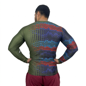 Camiseta de Manga Larga de Secado Rápido con Protección UV UPF 50 para Gimnasio, Playa, Surf y Deportes Acuáticos, Personalizada con Estampado - Product Image 6