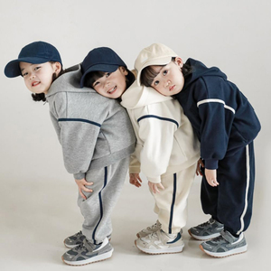 Ensemble de survêtement à capuche pour enfants, manches longues, couleur unie, tenue décontractée pour l'automne, vêtements unisexes en coton pour enfants - Product Image 6