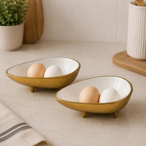 Cuenco Decorativo de Metal con Base Dorada y Esmalte Blanco, Elegante Cuenco con Pedestal Elevado para Centro de Mesa, Decoración del Hogar, Mesa de Comedor - Product Image 3